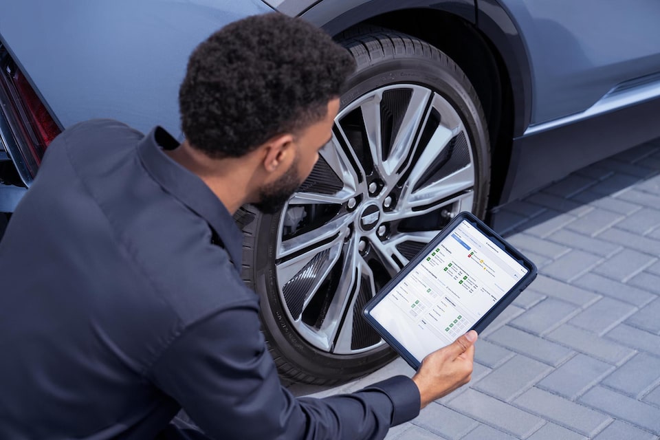 Vehicle Maintenance Plans & Schedule Certified Service Canada